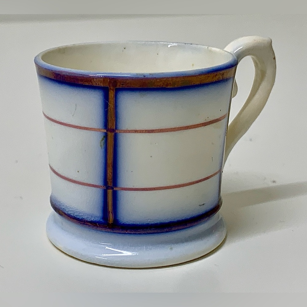 19th Century Antique Gaudy Welsh Rare Unrecorded Pattern Miniature Child's Mug